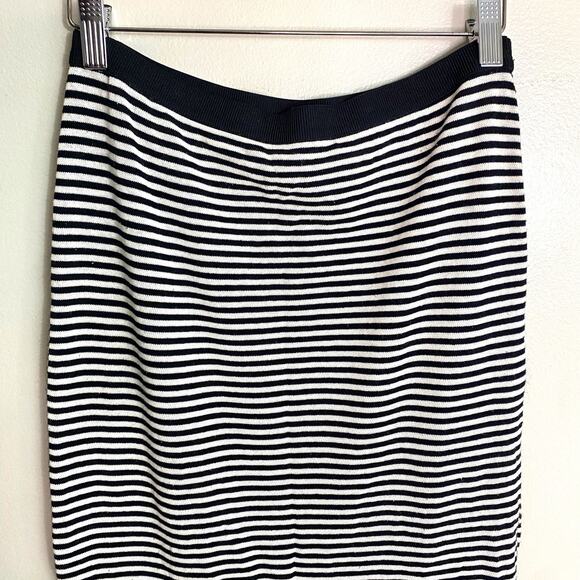 GAP WOMENS CASUAL SLIT MIDI SKIRT BLACK & WHITE STRIPED XS - Picture 4 of 9